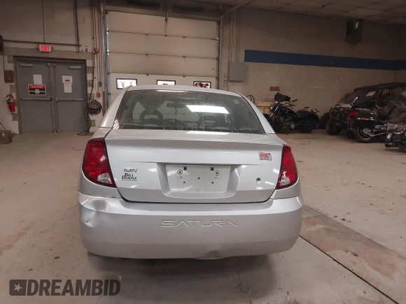 2005 Saturn ION ION 3 z VIN 1G8AL52F15Z125239, wystawiony jako IAAI lot #41167979 z przebiegiem 128 179 mil mil oraz . Historia ofert i sprzedaży dostępna na DreamBid. Obrazek 15.