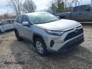2023 Toyota RAV4 LE z VIN 2T3G1RFV4PW332662, wystawiony jako IAAI lot #41938361 z przebiegiem 60 736 mil mil oraz . Historia ofert i sprzedaży dostępna na DreamBid. Obrazek 1.