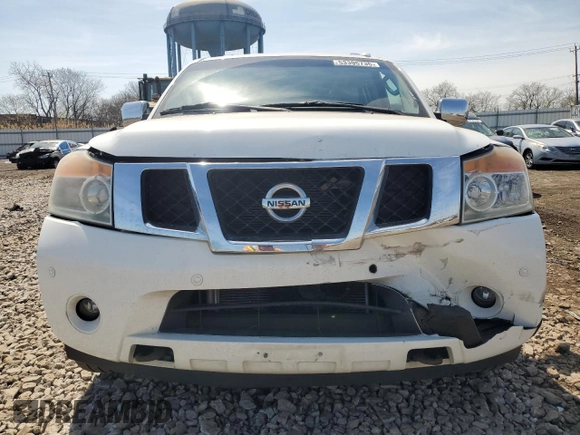 2011 Nissan Armada Platinum z VIN 5N1AA0NC7BN613402, wystawiony jako Copart lot #53395735 z przebiegiem 203 583 mil mil oraz Szkoda całkowita • Salvage title. Historia ofert i sprzedaży dostępna na DreamBid. Obrazek 5.