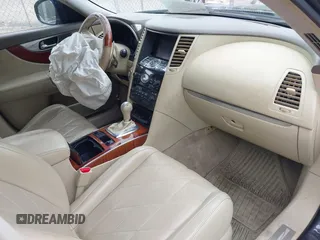 2009 Infiniti FX z VIN JNRAS18W39M152180, wystawiony jako IAAI lot #42226853 z przebiegiem 268 413 mil mil oraz . Historia ofert i sprzedaży dostępna na DreamBid. Obrazek 5.