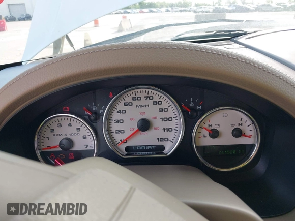 2004 Ford F-150 XLT with VIN 1FTPW14534KA76055, listed as a IAAI auction lot 42622738 with 261,520 mi miles and . Bid and sale history available at DreamBid. Image 7.