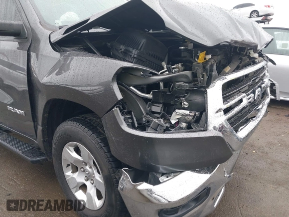 2020 Ram 1500 Big Horn with VIN 1C6SRFBT2LN372298, listed as a IAAI auction lot 41493691 with 73,172 mi miles. Bid and sale history available at carsss.com. Image 6.