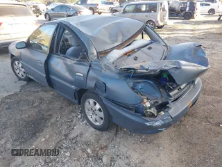 2002 Kia Rio with VIN KNADC123826128733, listed as a IAAI auction lot 41643123 with 101,433 mi miles. Bid and sale history available at carsss.com. Image 3.