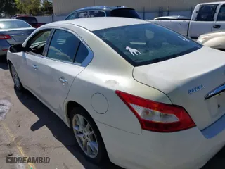 2009 Nissan Maxima 3.5 SV w/Sport Pkg with VIN 1N4AA51EX9C815431, listed as a IAAI auction lot 41829122 with 184,249 mi miles. Bid and sale history available at carsss.com. Image 6.
