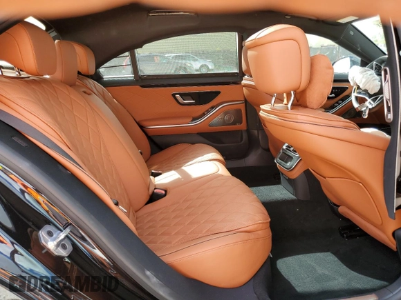 2024 Mercedes-Benz S 580e with VIN W1K6G6KB3RA264513, listed as a Copart auction lot 41341515 with 4,314 mi miles and Non Repairable. Bid and sale history available at DreamBid. Image 10.