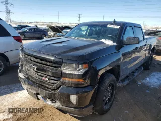 2017 Chevrolet Silverado 1500 LT with VIN 3GCUKREC9HG288580, listed as a Copart auction lot 45423735 with 114,747 mi miles and Salvage Title. Bid and sale history available at DreamBid. Image 1.