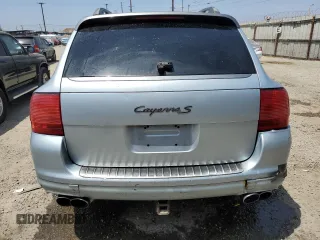 2006 Porsche Cayenne S z VIN WP1AB29P46LA70360, wystawiony jako Copart lot #60824625 z przebiegiem 156 304 mil mil oraz Czysty tytuł • Clean title. Historia ofert i sprzedaży dostępna na DreamBid. Obrazek 6.