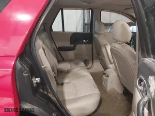 2005 Saturn VUE with VIN 5GZCZ63475S807405, listed as a IAAI auction lot 41271420 with 167,126 mi miles. Bid and sale history available at carsss.com. Image 8.