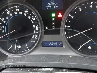 2009 Lexus IS with VIN JTHCK262095035485, listed as a IAAI auction lot 42015619 with 204,518 mi miles. Bid and sale history available at carsss.com. Image 7.