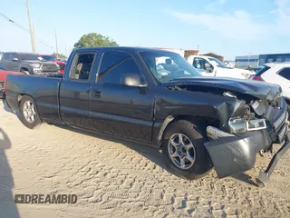2005 Chevrolet Silverado 1500 LS z VIN 2GCEC19T251171411, wystawiony jako IAAI lot #42358834 z przebiegiem Nie podano mil oraz . Historia ofert i sprzedaży dostępna na DreamBid. Obrazek 1.