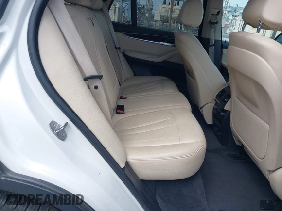 2016 BMW X5 sDrive35i with VIN 5UXKR2C55G0H43136, listed as a IAAI auction lot 41835931 with 125,751 mi miles. Bid and sale history available at carsss.com. Image 8.