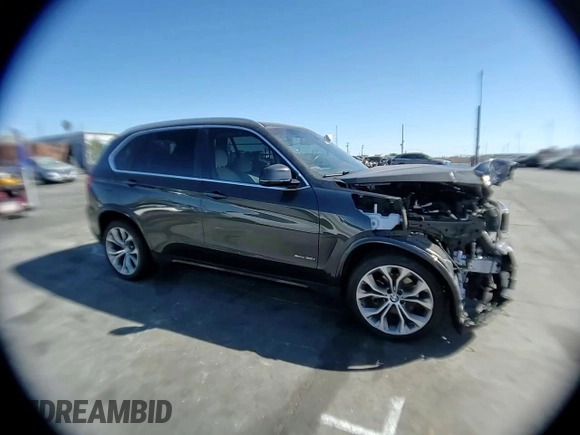 2017 BMW X5 xDrive35i z VIN 5UXKR0C58H0V68965, wystawiony jako Copart lot #45526395 z przebiegiem 91 829 mil mil oraz Szkoda całkowita • Salvage title. Historia ofert i sprzedaży dostępna na DreamBid. Obrazek 12.
