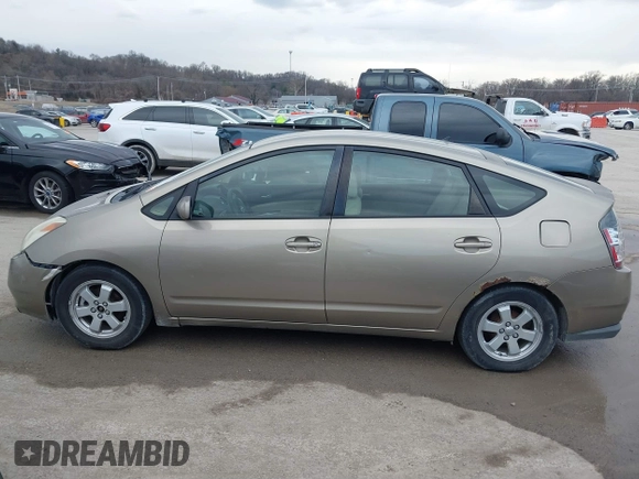 2004 Toyota Prius with VIN JTDKB22UX40033849, listed as a IAAI auction lot 41670061 with 299,999 mi miles and . Bid and sale history available at DreamBid. Image 14.