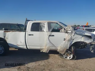 2018 Ram 2500 Tradesman with VIN 3C6UR5HJ5JG284277, listed as a IAAI auction lot 41708541 with Not provided miles and . Bid and sale history available at DreamBid. Image 13.