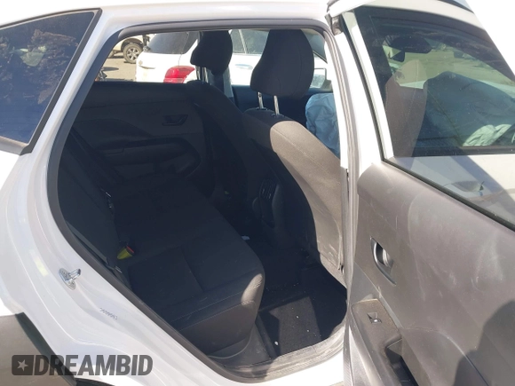 2024 Hyundai Kona SEL with VIN KM8HC3AB5RU143863, listed as a IAAI auction lot 41413492 with 15,841 mi miles. Bid and sale history available at carsss.com. Image 8.