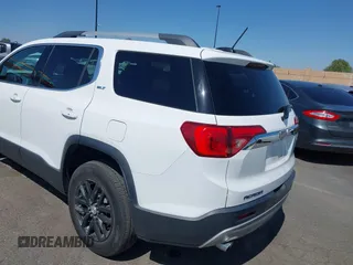 2019 GMC Acadia SLT z VIN 1GKKNMLS0KZ235497, wystawiony jako IAAI lot #41803755 z przebiegiem 80 740 mil mil oraz . Historia ofert i sprzedaży dostępna na DreamBid. Obrazek 3.
