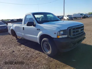 2002 Ford F-250 XL z VIN 1FTNF20L72EC64610, wystawiony jako IAAI lot #41881896 z przebiegiem 87 870 mil mil oraz . Historia ofert i sprzedaży dostępna na DreamBid. Obrazek 1.