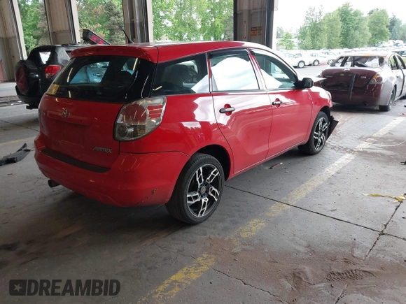 2007 Toyota Matrix STD z VIN 2T1KR32E07C648737, wystawiony jako IAAI lot #42249918 z przebiegiem 123 738 mil mil oraz . Historia ofert i sprzedaży dostępna na DreamBid. Obrazek 4.