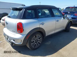 2012 MINI Countryman S with VIN WMWZC5C59CWL60076, listed as a IAAI auction lot 42078926 with 60,280 mi miles and . Bid and sale history available at DreamBid. Image 4.