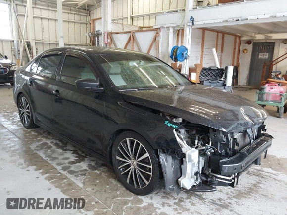 2016 Volkswagen Jetta Sport z VIN 3VWD17AJ0GM283938, wystawiony jako IAAI lot #41861923 z przebiegiem 118 418 mil mil oraz . Historia ofert i sprzedaży dostępna na DreamBid. Obrazek 1.