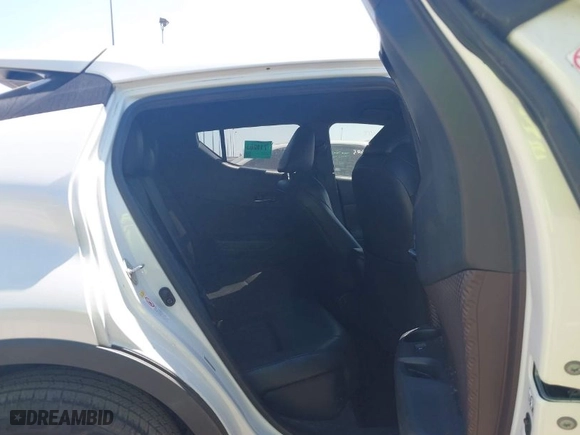 2019 Toyota C-HR XLE with VIN JTNKHMBX7K1023674, listed as a IAAI auction lot 42021152 with 106,450 mi miles. Bid and sale history available at carsss.com. Image 8.