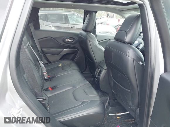 2019 Jeep Cherokee Limited z VIN 1C4PJMDNXKD272009, wystawiony jako IAAI lot #41983939 z przebiegiem 31 075 mil mil oraz . Historia ofert i sprzedaży dostępna na DreamBid. Obrazek 8.