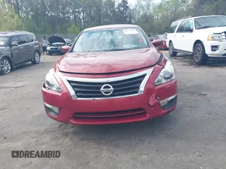 2014 Nissan Altima 2.5 with VIN 1N4AL3AP9EC282398, listed as a IAAI auction lot 41853928 with 209,061 mi miles. Bid and sale history available at carsss.com. Image 6.