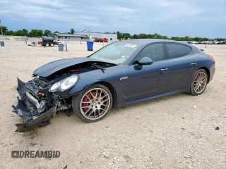 2014 Porsche Panamera z VIN WP0AA2A79EL012646, wystawiony jako Copart lot #60818655 z przebiegiem 77 740 mil mil oraz Czysty tytuł • Clean title. Historia ofert i sprzedaży dostępna na DreamBid. Obrazek 1.