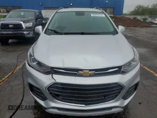 2020 Chevrolet Trax LT z VIN 3GNCJLSB8LL138362, wystawiony jako Copart lot #55257215 z przebiegiem 63 592 mil mil oraz Szkoda całkowita • Salvage title. Historia ofert i sprzedaży dostępna na DreamBid. Obrazek 5.