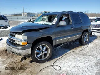 2001 Chevrolet Tahoe LS with VIN 1GNEK13T11J215580, listed as a Copart auction lot 46130435 with 214,436 mi miles and Non Repairable. Bid and sale history available at carsss.com. Image 1.