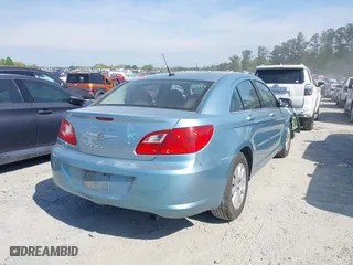 2009 Chrysler Sebring LX *Ltd Avail* with VIN 1C3LC46B29N530494, listed as a IAAI auction lot 42009583 with 186,002 mi miles. Bid and sale history available at carsss.com. Image 4.