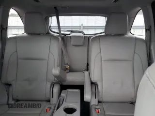 2014 Toyota Highlander XLE z VIN 5TDJKRFHXES037657, wystawiony jako Copart lot #53041445 z przebiegiem 134 344 mil mil oraz Szkoda całkowita • Salvage title. Historia ofert i sprzedaży dostępna na DreamBid. Obrazek 10.