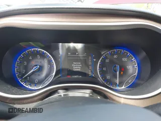 2017 Chrysler Pacifica Touring L with VIN 2C4RC1BG0HR591124, listed as a IAAI auction lot 42138595 with 113,071 mi miles and . Bid and sale history available at DreamBid. Image 7.