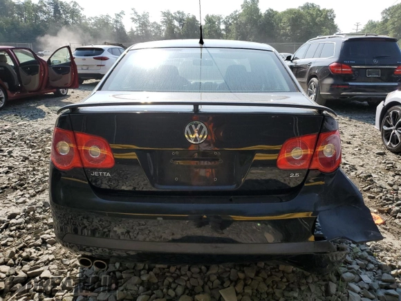2007 Volkswagen Jetta Wolfsburg Edition z VIN 3VWEG71K67M079026, wystawiony jako Copart lot #60512895 z przebiegiem 71 380 mil mil oraz Szkoda całkowita • Salvage title. Historia ofert i sprzedaży dostępna na DreamBid. Obrazek 6.