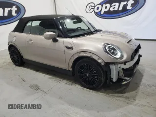 2024 MINI Convertible Cooper S with VIN WMW43DL01R3R79743, listed as a Copart auction lot 81992444 with 20,186 mi miles and Clean title. Bid and sale history available at DreamBid. Image 4.