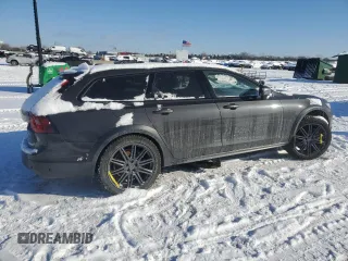 2023 Volvo V90 Ultimate with VIN YV4062NC6P1165114, listed as a Copart auction lot 45105885 with 26,962 mi miles and Salvage title. Bid and sale history available at DreamBid. Image 3.