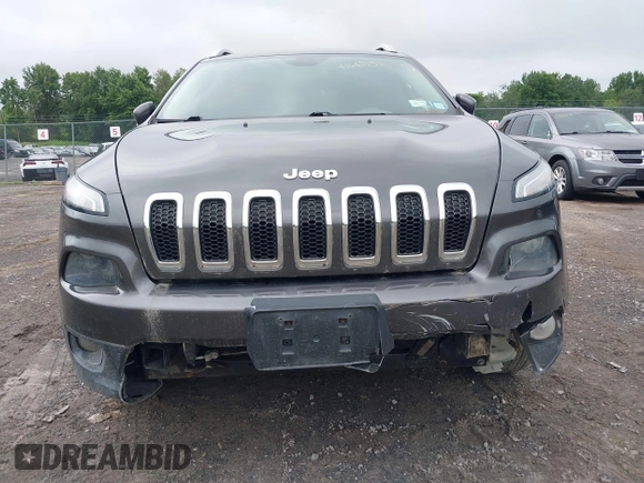 2016 Jeep Cherokee Latitude with VIN 1C4PJMCS3GW368342, listed as a IAAI auction lot 42693091 with 139,302 mi miles and . Bid and sale history available at DreamBid. Image 6.