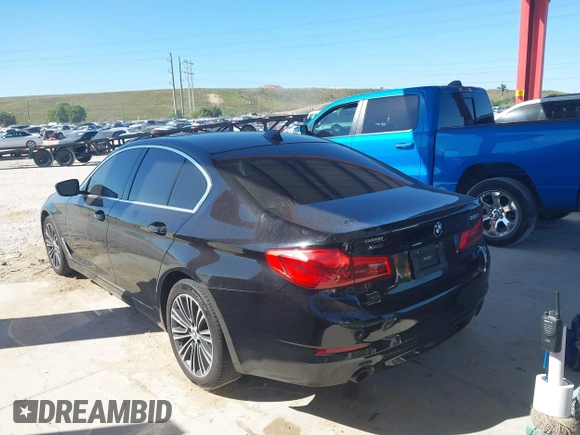 2019 BMW 5 Series 530i xDrive with VIN WBAJA7C54KWW19621, listed as a IAAI auction lot 41773506 with Not Provided miles. Bid and sale history available at carsss.com. Image 3.