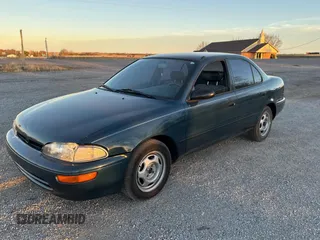 1993 Geo Prizm z VIN 1Y1SK5365PZ054069, wystawiony jako Copart lot #84108844 z przebiegiem 82 611 mil mil oraz Tytuł czysty. Historia ofert i sprzedaży dostępna na DreamBid. Obrazek 2.
