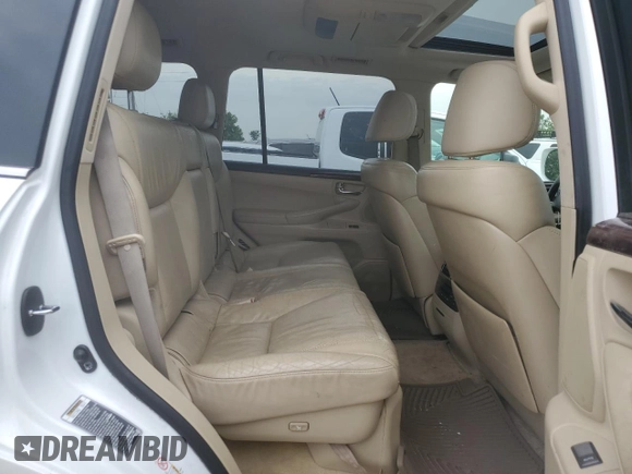 2011 Lexus LX 570 with VIN JTJHY7AX7B4082169, listed as a Copart auction lot 61801895 with 174,635 mi miles and Clean title. Bid and sale history available at DreamBid. Image 11.