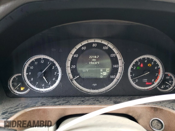 2010 Mercedes-Benz E 550 Luxury with VIN WDDHF7CB1AA248797, listed as a Copart auction lot 50844995 with 196,371 mi miles and Salvage Title. Bid and sale history available at DreamBid. Image 9.