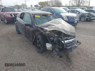 2011 Ford Fusion SE with VIN 3FAHP0HA5BR160573, listed as a IAAI auction lot 41797300 with 158,813 mi miles. Bid and sale history available at carsss.com. Image 1.