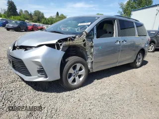 2019 Toyota Sienna LE Auto Access Seat with VIN 5TDKZ3DC2KS011179, listed as a Copart auction lot 56322745 with 84,648 mi miles and Salvage title. Bid and sale history available at DreamBid. Image 1.