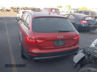 2014 Audi allroad Premium Plus with VIN WA1UFAFL1EA069928, listed as a IAAI auction lot 40558283 with 138,316 mi miles. Bid and sale history available at carsss.com. Image 16.