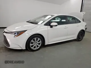 2023 Toyota Corolla LE z VIN 5YFB4MDE8PP010852, wystawiony jako Copart lot #59394725 z przebiegiem 68 672 mil mil oraz Czysty tytuł • Clean title. Historia ofert i sprzedaży dostępna na DreamBid. Obrazek 1.