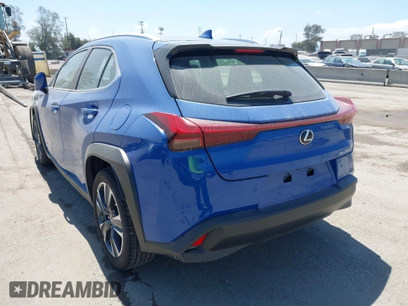2022 Lexus UX 200 with VIN JTHX3JBH0N2049742, listed as a IAAI auction lot 41917341 with 18,728 mi miles and . Bid and sale history available at DreamBid. Image 3.