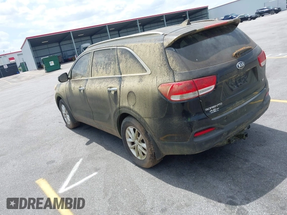 2016 Kia Sorento LX with VIN 5XYPG4A3XGG083872, listed as a IAAI auction lot 42093148 with 98,056 mi miles. Bid and sale history available at carsss.com. Image 3.