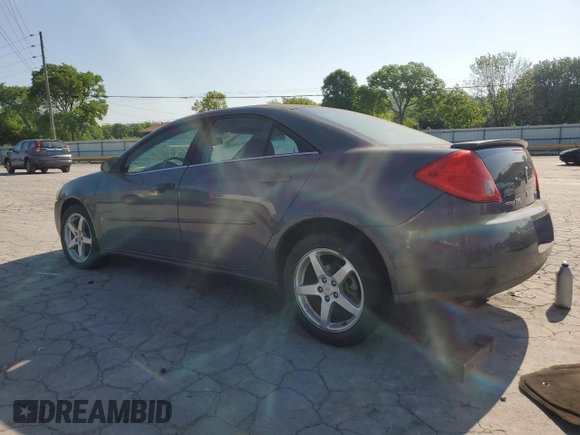 2008 Pontiac G6 z VIN 1G2ZG57N184281946, wystawiony jako Copart lot #54887675 z przebiegiem 211 804 mil mil oraz Tytuł czysty. Historia ofert i sprzedaży dostępna na DreamBid. Obrazek 2.