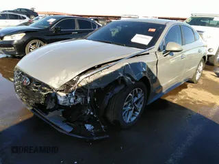 2020 Hyundai Sonata SEL z VIN 5NPEF4JA0LH034840, wystawiony jako IAAI lot #35980066 z przebiegiem 61 229 mil mil oraz . Historia ofert i sprzedaży dostępna na DreamBid. Obrazek 2.