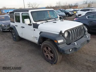 2018 Jeep Wrangler Unlimited Sport S with VIN 1C4HJXDG5JW152693, listed as a IAAI auction lot 41489991 with 45,562 mi miles. Bid and sale history available at carsss.com. Image 1.